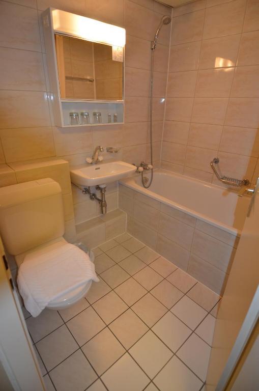 Beausite Hotell Crissier Rum bild
