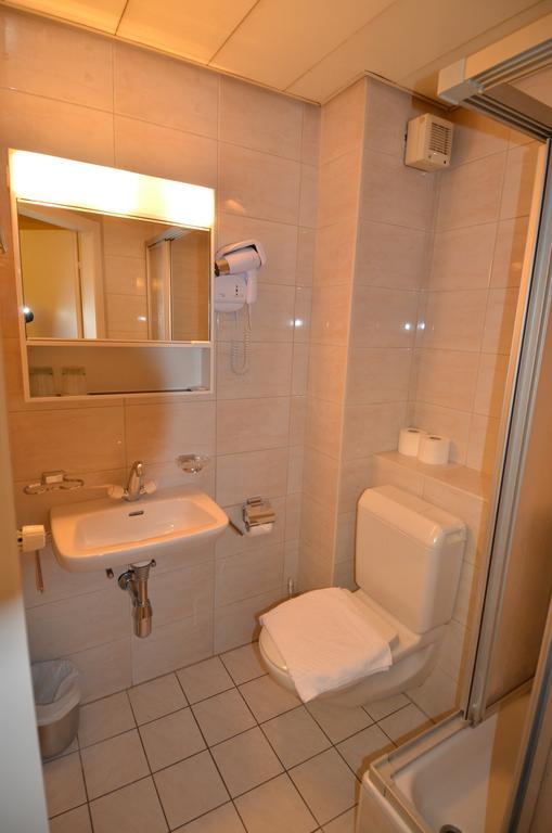 Beausite Hotell Crissier Exteriör bild