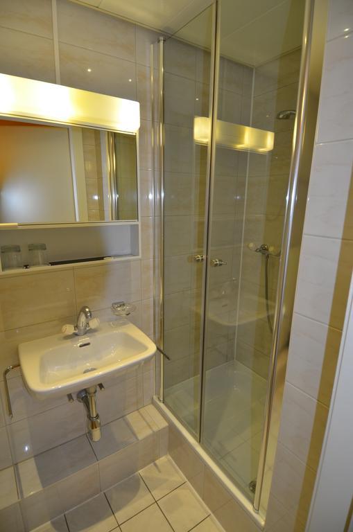 Beausite Hotell Crissier Rum bild