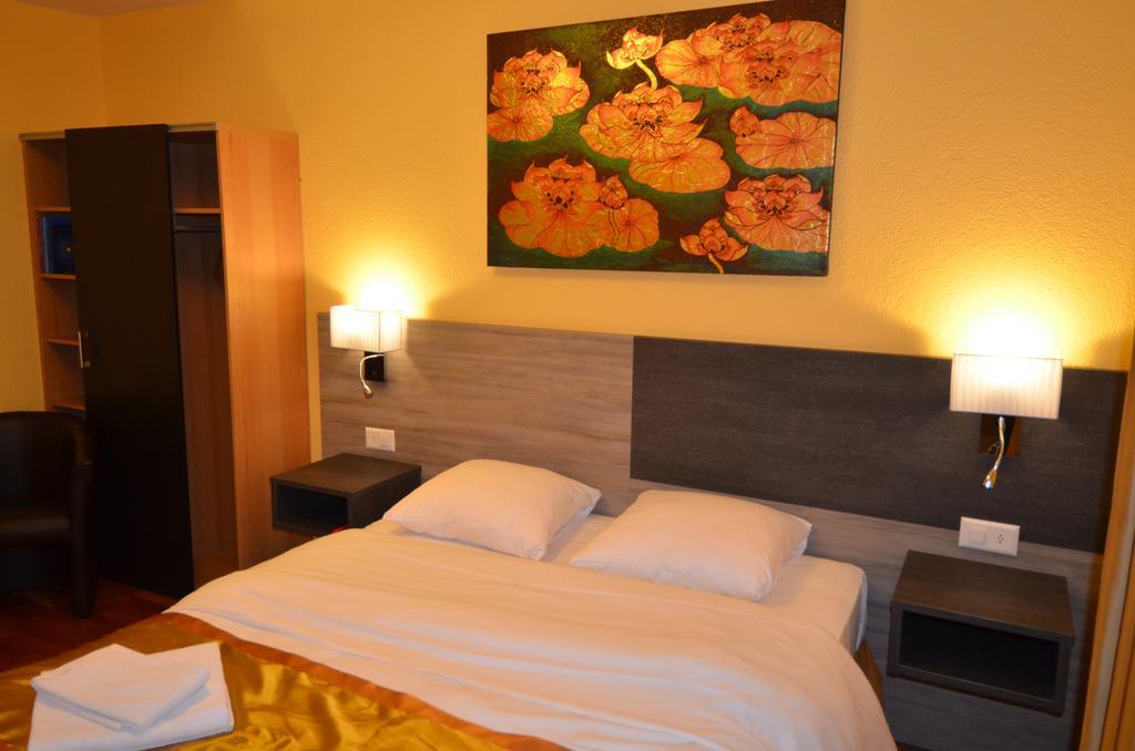 Beausite Hotell Crissier Exteriör bild