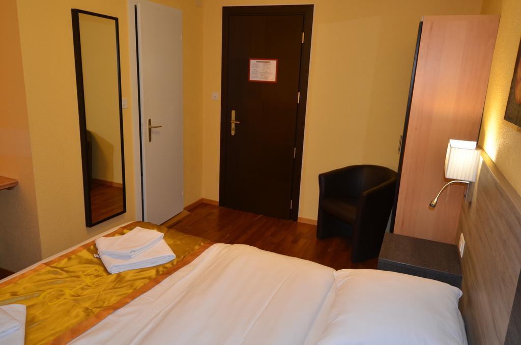 Beausite Hotell Crissier Exteriör bild