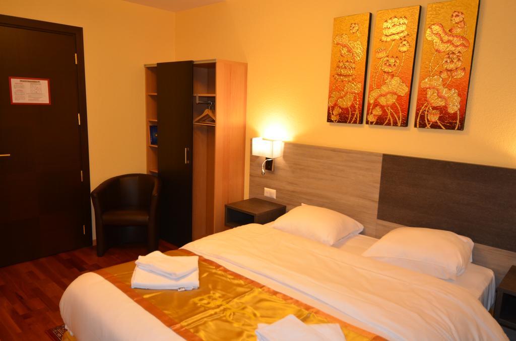 Beausite Hotell Crissier Rum bild