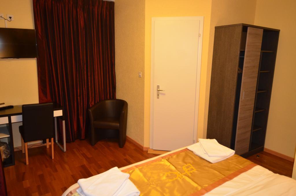 Beausite Hotell Crissier Exteriör bild